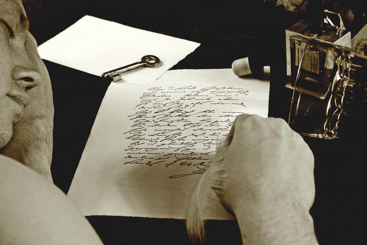 write-poet-poetic-1957303 ¡Se un gran escritor! 11 Consejos sobre cómo armar tu libro.