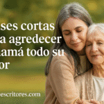 Hay sentimientos tan grandes que parecen necesitar un libro entero para expresarse. Sin embargo, a veces basta con una sola frase para contener todo lo que significa el amor de una madre. Las palabras cortas, dichas desde el corazón, se convierten en abrazos invisibles que acompañan para siempre.